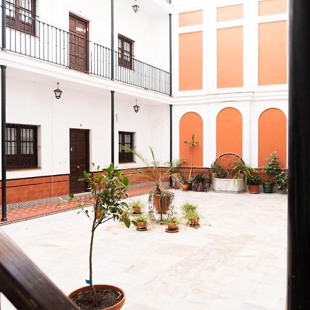 Muy Centrico Apto. En Tipico Patio Sevillano Экстерьер фото